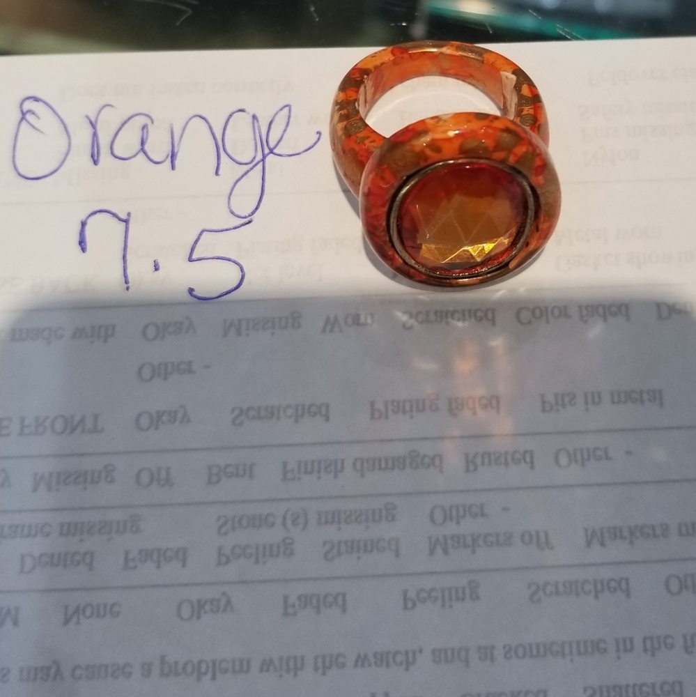 Orange stone ring - Picture 4 of 4